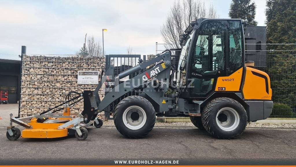 GiANT Radlader V452T, Bodenfräse, Mähwerk, Frontschaufel - Máy xúc lật mini gấp khúc: hình 4 GiANT Radlader V452T, Bodenfräse, Mähwerk, Frontschaufel - Máy xúc lật mini gấp khúc: hình 4