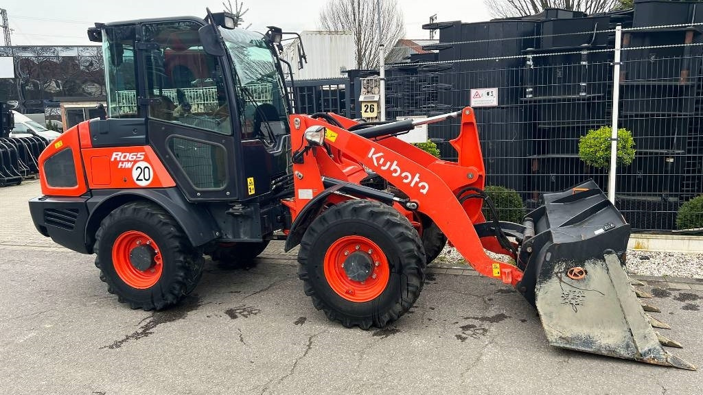 Kubota R 065, Radlader, hydr. Schnellwechsler, Schaufel - Máy xúc lật bánh lốp: hình 1 Kubota R 065, Radlader, hydr. Schnellwechsler, Schaufel - Máy xúc lật bánh lốp: hình 1