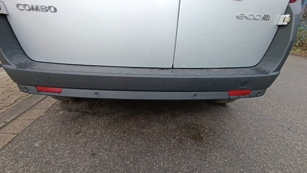 Opel Combo Kastenwagen Transp. Seitenschaden fahrbereit - Xe tải nhỏ thùng kín: hình 5 Opel Combo Kastenwagen Transp. Seitenschaden fahrbereit - Xe tải nhỏ thùng kín: hình 5