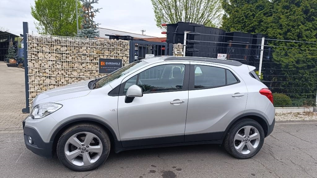 Opel Mokka 1.7 CDTI, Klima, Allrad (4x4), Webasto - SUV: hình 2 Opel Mokka 1.7 CDTI, Klima, Allrad (4x4), Webasto - SUV: hình 2
