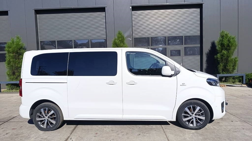 Toyota Proace 2.0 Van, Kleinbus, 7-Sitzer, Turboschaden - Xe van chở hàng: hình 2 Toyota Proace 2.0 Van, Kleinbus, 7-Sitzer, Turboschaden - Xe van chở hàng: hình 2