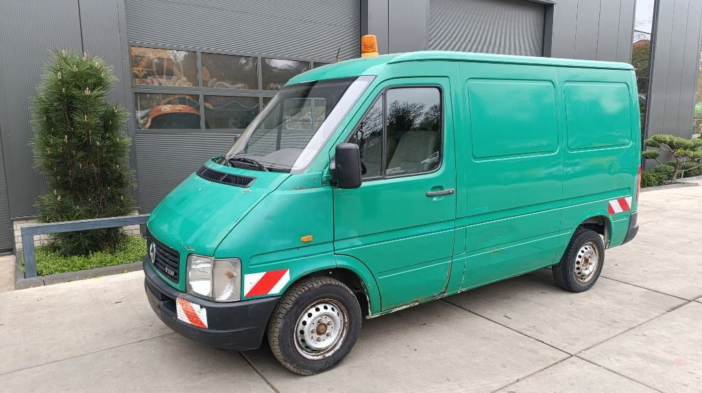Volkswagen LT 28 Kastenwagen Werkstattsschränke Motorschaden - Xe tải nhỏ thùng kín: hình 2 Volkswagen LT 28 Kastenwagen Werkstattsschränke Motorschaden - Xe tải nhỏ thùng kín: hình 2