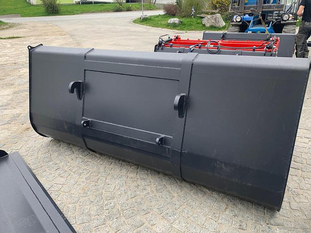 Big Volumenschaufel 250 cm mit Euro Aufnahme - Xe bus mini, Xe van chở khách: hình 4 Big Volumenschaufel 250 cm mit Euro Aufnahme - Xe bus mini, Xe van chở khách: hình 4