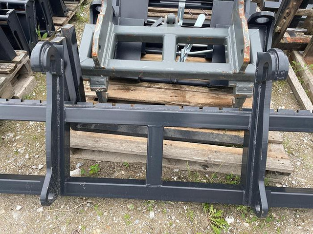 Big Volvo BM Palettengabel 180 cm breit mit 4 t Tragkraft - Chĩa cho Thiết bị xử lý vật liệu: hình 2 Big Volvo BM Palettengabel 180 cm breit mit 4 t Tragkraft - Chĩa cho Thiết bị xử lý vật liệu: hình 2