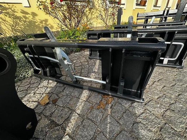 Big Genie / Terex Adapter passend zu Euro Aufnahme - Đính kèm: hình 2 Big Genie / Terex Adapter passend zu Euro Aufnahme - Đính kèm: hình 2