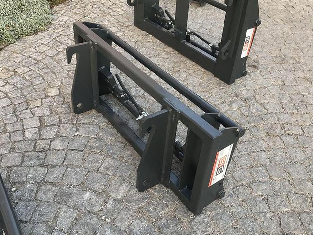 Weidemann Adapter pass. zu Euro Aufnahme - Đính kèm: hình 4 Weidemann Adapter pass. zu Euro Aufnahme - Đính kèm: hình 4