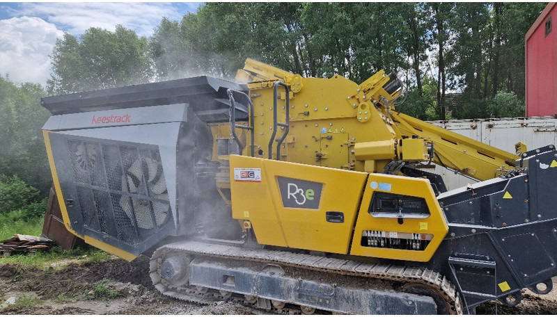 Keestrack R3e raupenmobiler Prallbrecher Vollausstattung - Máy nghiền đá: hình 4 Keestrack R3e raupenmobiler Prallbrecher Vollausstattung - Máy nghiền đá: hình 4
