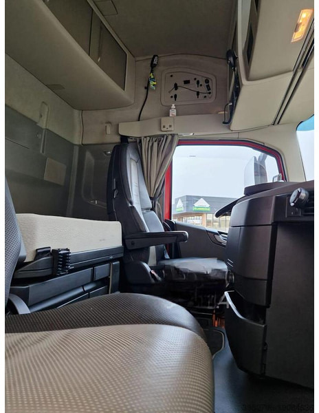 Volvo FH 13.540 6x4 Globetrotter - Xe tải, Xe cẩu tự hành: hình 2 Volvo FH 13.540 6x4 Globetrotter - Xe tải, Xe cẩu tự hành: hình 2