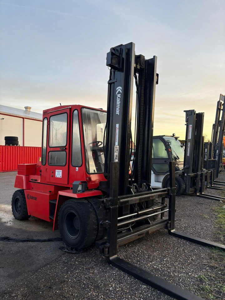 Kalmar DC7-600 - Xe nâng diesel: hình 3 Kalmar DC7-600 - Xe nâng diesel: hình 3