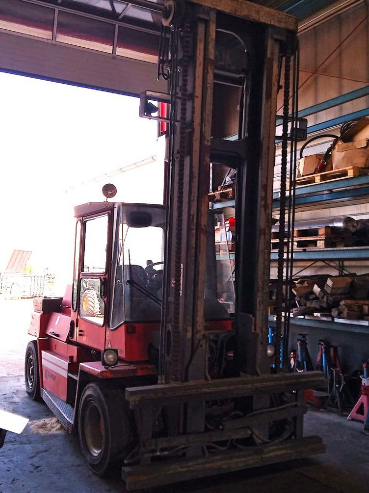 Kalmar DCD90-6L - Xe nâng diesel: hình 3 Kalmar DCD90-6L - Xe nâng diesel: hình 3