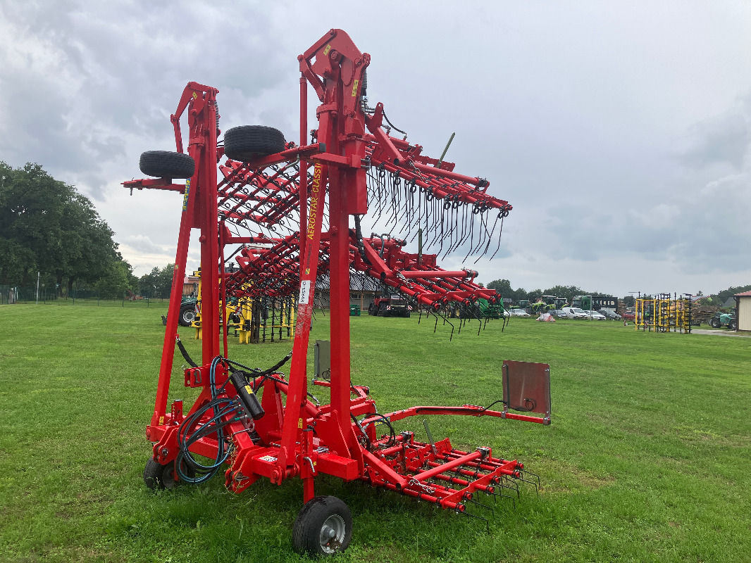 Einböck Aerostar-Classic 900 S - Trang thiết bị bón phân: hình 1 Einböck Aerostar-Classic 900 S - Trang thiết bị bón phân: hình 1