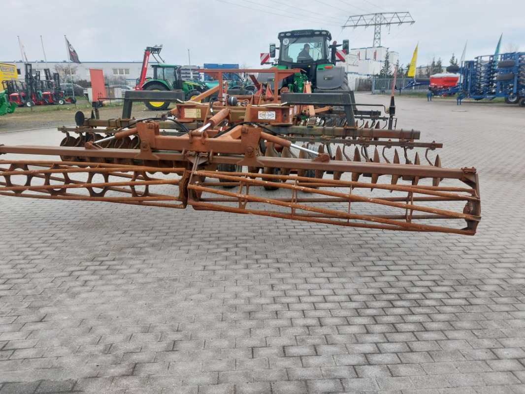 Gregoire-Besson SXL 667/42 - Bừa đĩa: hình 5 Gregoire-Besson SXL 667/42 - Bừa đĩa: hình 5