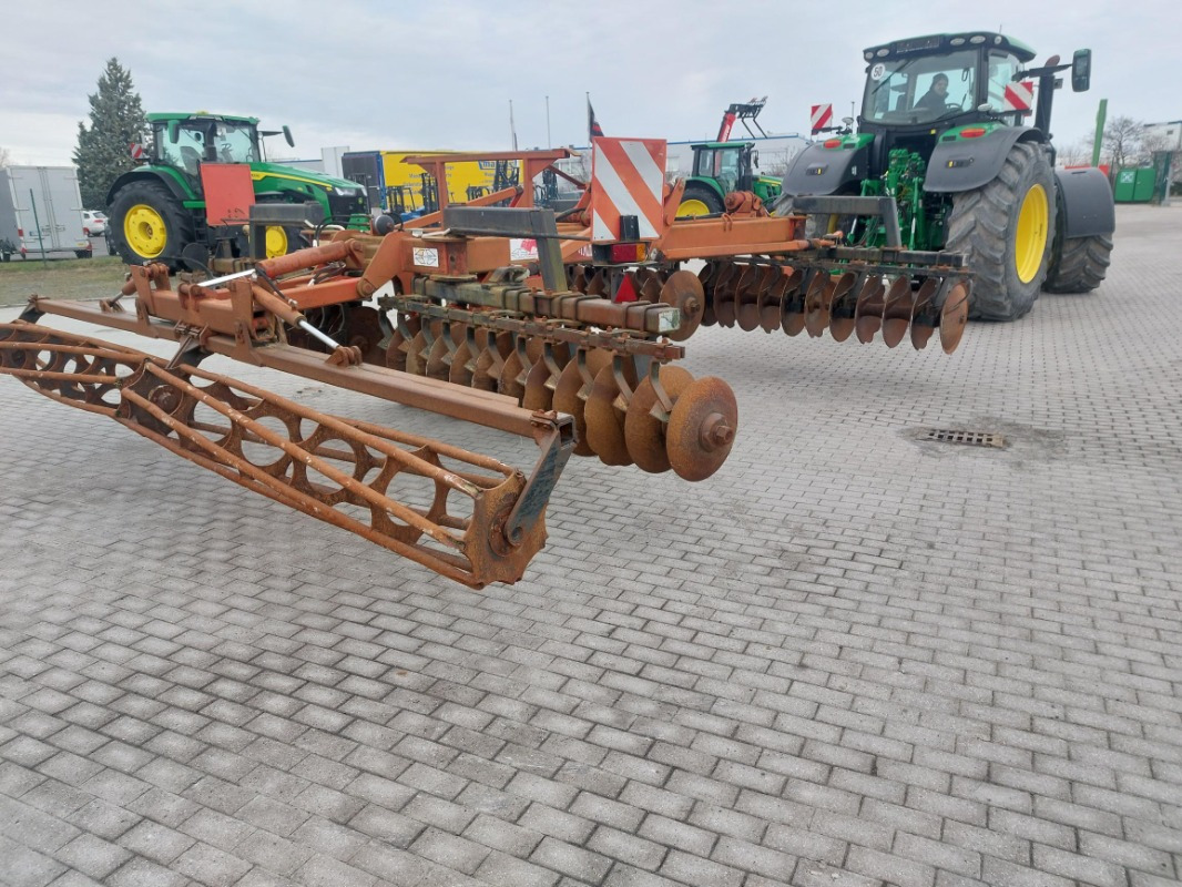 Gregoire-Besson SXL 667/42 - Bừa đĩa: hình 4 Gregoire-Besson SXL 667/42 - Bừa đĩa: hình 4