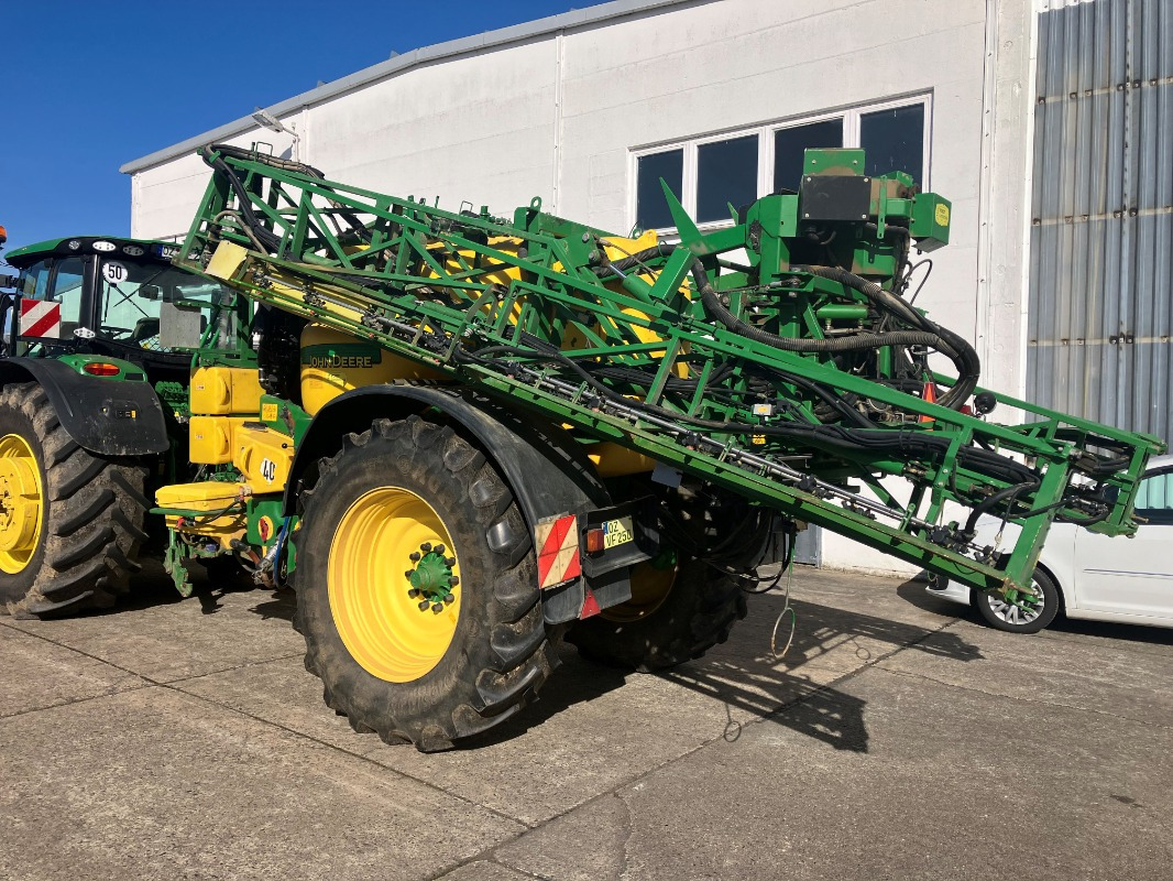 John Deere 840i Anhängespritze/ 30m Gestänge - Máy xịt: hình 3 John Deere 840i Anhängespritze/ 30m Gestänge - Máy xịt: hình 3