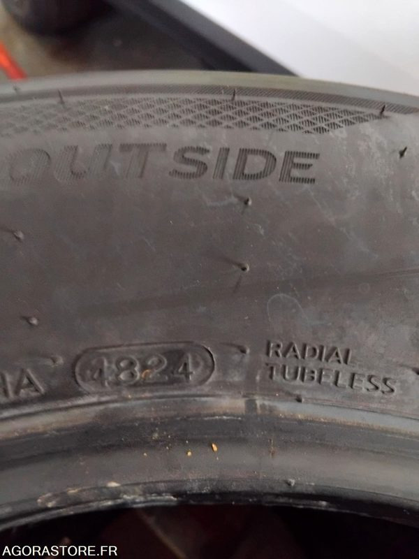 4 PNEUS LOT n° 51 : 4 pneus HANKOOK VENTUS Prime4 215/65R17 99H - Lốp: hình 4 4 PNEUS LOT n° 51 : 4 pneus HANKOOK VENTUS Prime4 215/65R17 99H - Lốp: hình 4