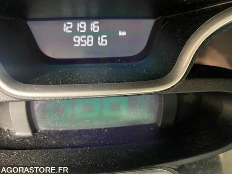 AMBULANCE FIAT TALENTO L1H1 120 CV - 2019 - 121 000km - Xe cứu thương: hình 5 AMBULANCE FIAT TALENTO L1H1 120 CV - 2019 - 121 000km - Xe cứu thương: hình 5