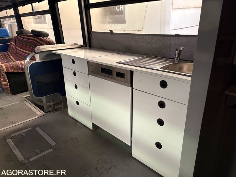 AUTOCAR LOHR L96 CARAVANE - Xe đò: hình 5 AUTOCAR LOHR L96 CARAVANE - Xe đò: hình 5