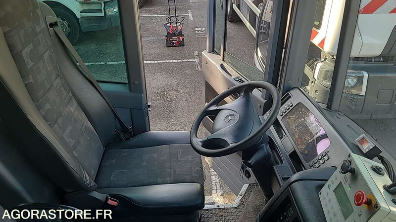 BA 543 PD - MERCEDES ECONIC 2633 - 2010 - 256434KM - Xe tải chở rác: hình 5 BA 543 PD - MERCEDES ECONIC 2633 - 2010 - 256434KM - Xe tải chở rác: hình 5