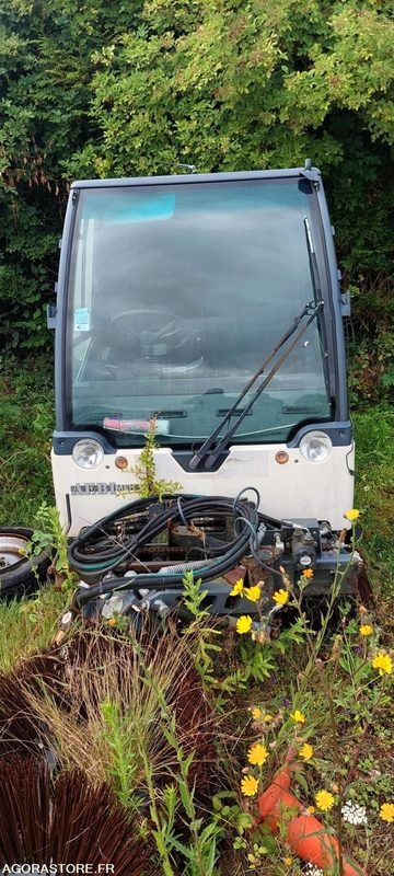 BALAYEUSE AEBI MFH 2500 - Xe quét đường: hình 3 BALAYEUSE AEBI MFH 2500 - Xe quét đường: hình 3