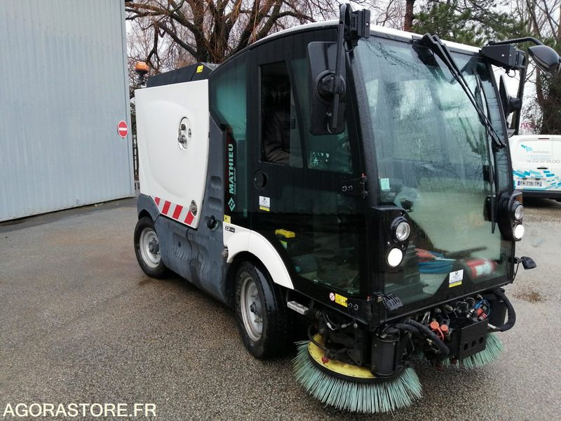 BALAYEUSE - MATHIEU - AZURA FLEX - 2020 / 4222 HEURES - Xe quét đường: hình 2 BALAYEUSE - MATHIEU - AZURA FLEX - 2020 / 4222 HEURES - Xe quét đường: hình 2