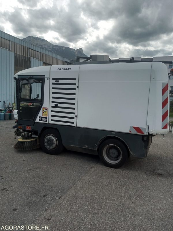 BALAYEUSE RAVO 5 SERIES 540 XL95FCH4CD1020902 - Xe quét đường: hình 3 BALAYEUSE RAVO 5 SERIES 540 XL95FCH4CD1020902 - Xe quét đường: hình 3