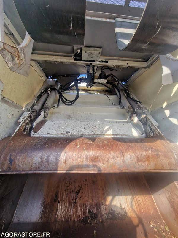 Cho thuê BENNE A ORDURES MENAGERES 14 M3 - RENAULT PREMIUM - LOT N°1 BENNE A ORDURES MENAGERES 14 M3 - RENAULT PREMIUM - LOT N°1: hình 15 Cho thuê BENNE A ORDURES MENAGERES 14 M3 - RENAULT PREMIUM - LOT N°1 BENNE A ORDURES MENAGERES 14 M3 - RENAULT PREMIUM - LOT N°1: hình 15