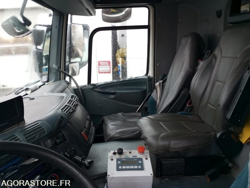 BOM DAF 566139kms 2005 - Xe tải chở rác: hình 4 BOM DAF 566139kms 2005 - Xe tải chở rác: hình 4