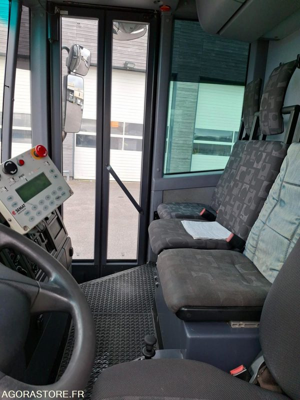 BOM Mercedes Econic 292045 kms 2013 - CW-067-TW - Xe tải chở rác: hình 5 BOM Mercedes Econic 292045 kms 2013 - CW-067-TW - Xe tải chở rác: hình 5