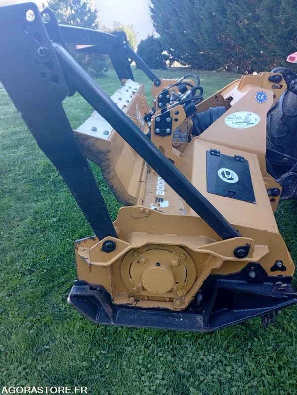 BROYEUR FORESTIER LOPEZ GARRIDO - Mulcher lâm nghiệp: hình 4 BROYEUR FORESTIER LOPEZ GARRIDO - Mulcher lâm nghiệp: hình 4