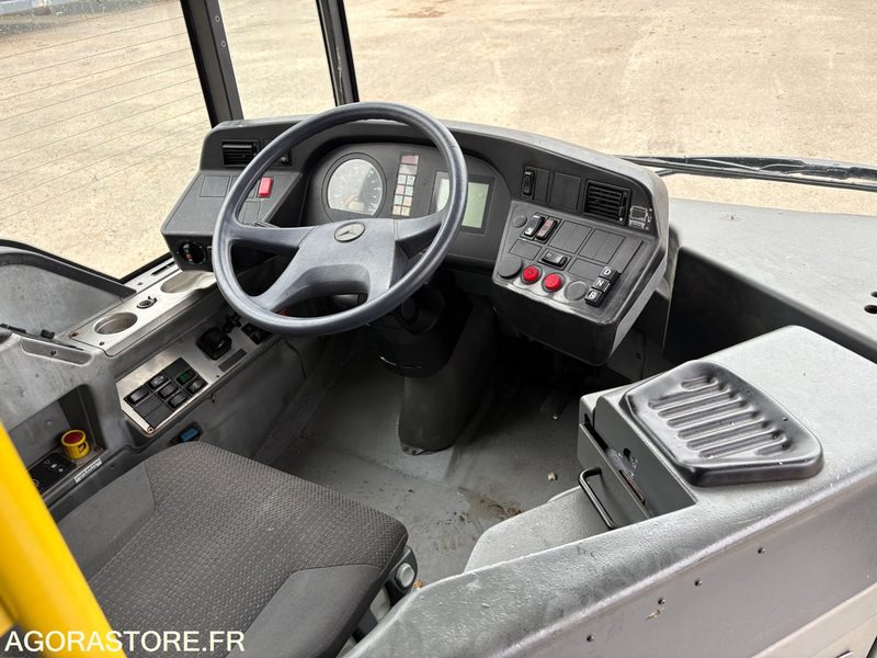 BUS MERCEDES CITARO 10M50 - Xe bus đô thị: hình 4 BUS MERCEDES CITARO 10M50 - Xe bus đô thị: hình 4