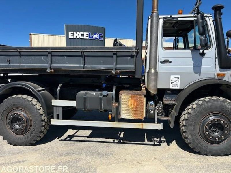 CAMION 4X4 MERCEDES UNIMOG U5000 2009 62289 KM 4667 HEURES + ETRAV SICOMETAL GM1 - Xe dọn tuyết: hình 3 CAMION 4X4 MERCEDES UNIMOG U5000 2009 62289 KM 4667 HEURES + ETRAV SICOMETAL GM1 - Xe dọn tuyết: hình 3