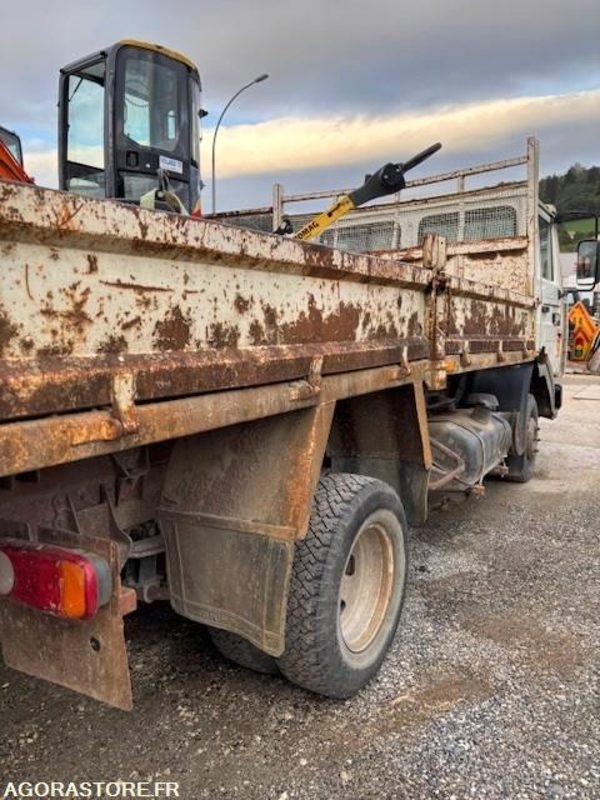 Cho thuê CAMION BENNE RENAULT S135 MIDLINER 1995 204000 KM CAMION BENNE RENAULT S135 MIDLINER 1995 204000 KM: hình 11 Cho thuê CAMION BENNE RENAULT S135 MIDLINER 1995 204000 KM CAMION BENNE RENAULT S135 MIDLINER 1995 204000 KM: hình 11