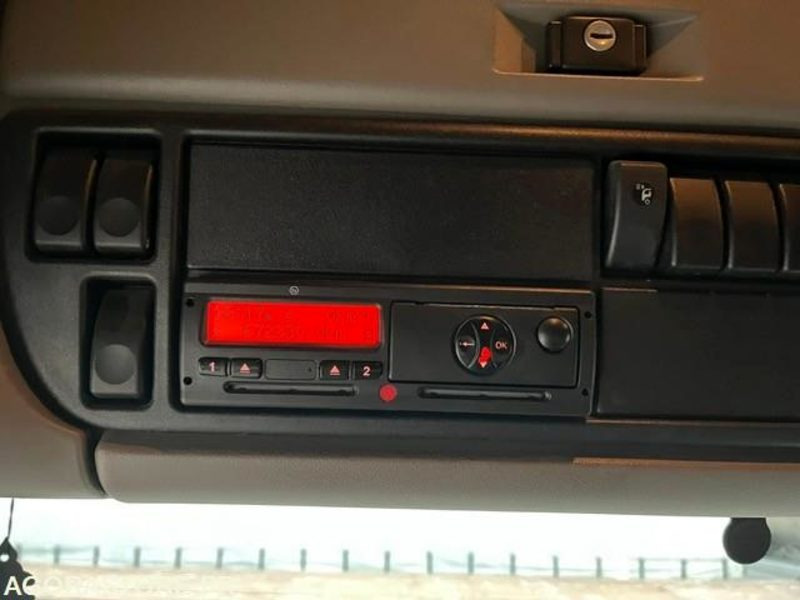 CAMION PLATEAU DAF 105.510 675 000 KM 2010 - Xe tải thùng lửng/ Phẳng: hình 5 CAMION PLATEAU DAF 105.510 675 000 KM 2010 - Xe tải thùng lửng/ Phẳng: hình 5