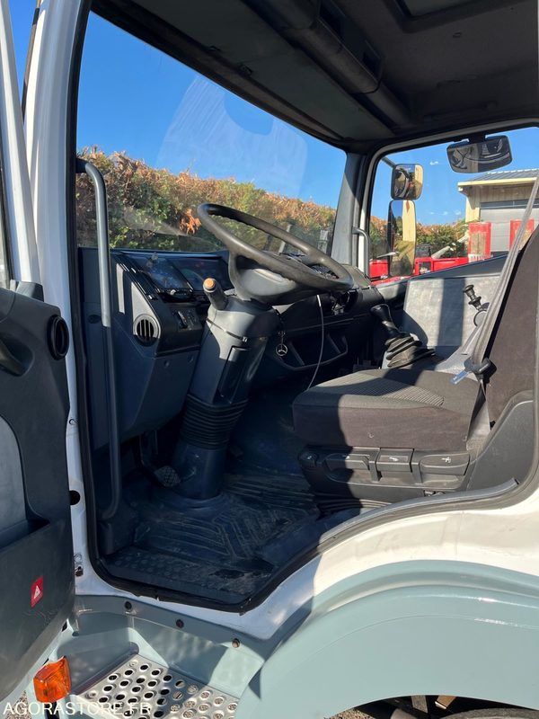CAMION PLATEAU MERCEDES 15T - 2000 - Xe tải thùng lửng/ Phẳng, Xe cẩu tự hành: hình 4 CAMION PLATEAU MERCEDES 15T - 2000 - Xe tải thùng lửng/ Phẳng, Xe cẩu tự hành: hình 4