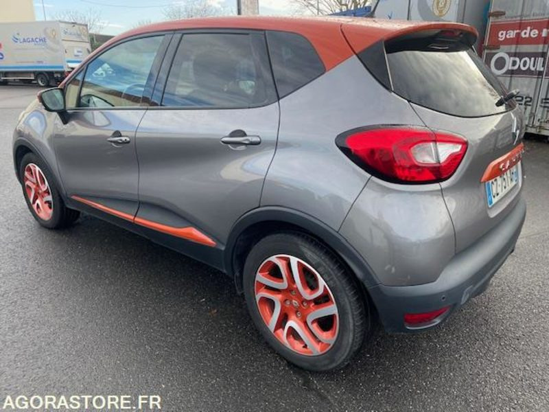 CAPTUR INTENS Tce 120cv EDC- 09/2013- 174250KM - SUV: hình 2 CAPTUR INTENS Tce 120cv EDC- 09/2013- 174250KM - SUV: hình 2