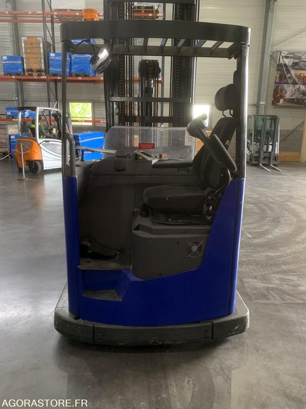 CHARIOT ATLET CAT5 R489 AVEC CHARGEUR EN L'ETAT - Xe tải tiếp cận: hình 1 CHARIOT ATLET CAT5 R489 AVEC CHARGEUR EN L'ETAT - Xe tải tiếp cận: hình 1