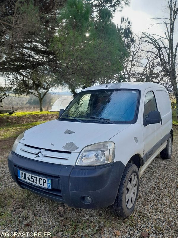 CITROEN BERLIGO 4X4 DANGEL - 124000 KM - 2008 - Xe van nhỏ gọn: hình 1 CITROEN BERLIGO 4X4 DANGEL - 124000 KM - 2008 - Xe van nhỏ gọn: hình 1