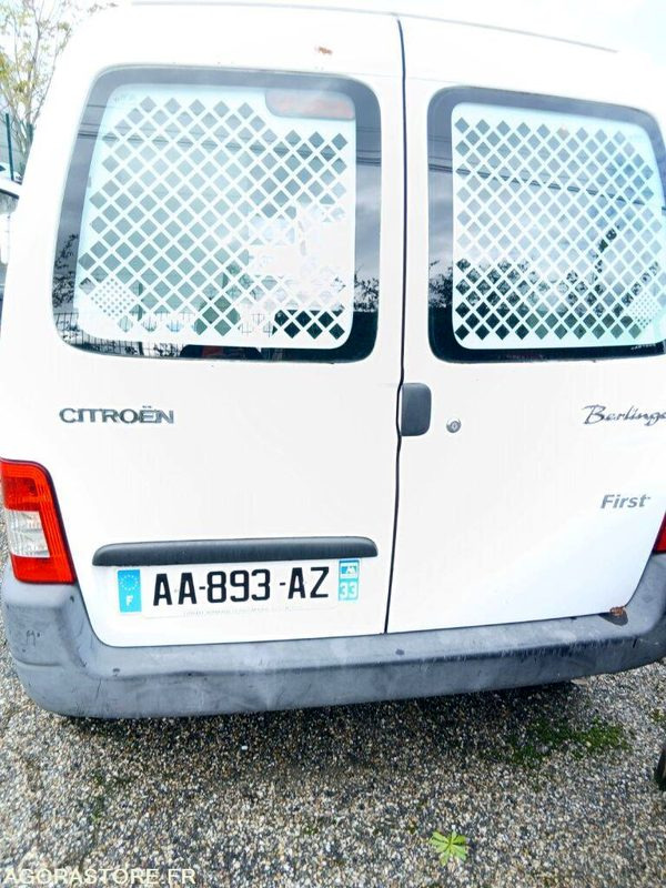 CITROEN BERLINGO - 2009 - 87651km - Xe van nhỏ gọn: hình 4 CITROEN BERLINGO - 2009 - 87651km - Xe van nhỏ gọn: hình 4