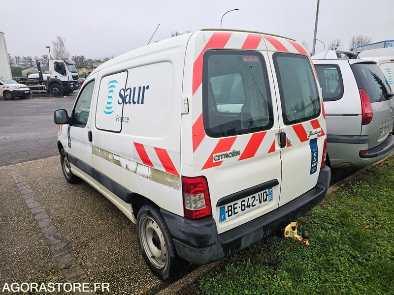 CITROEN BERLINGO - 2010 - 221150KM - BE642VQ - Xe van nhỏ gọn: hình 4 CITROEN BERLINGO - 2010 - 221150KM - BE642VQ - Xe van nhỏ gọn: hình 4