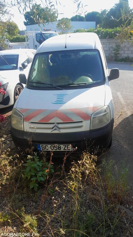 CITROEN BERLINGO BC058ZE // 2010 NON ROULANT - Xe van nhỏ gọn: hình 1 CITROEN BERLINGO BC058ZE // 2010 NON ROULANT - Xe van nhỏ gọn: hình 1