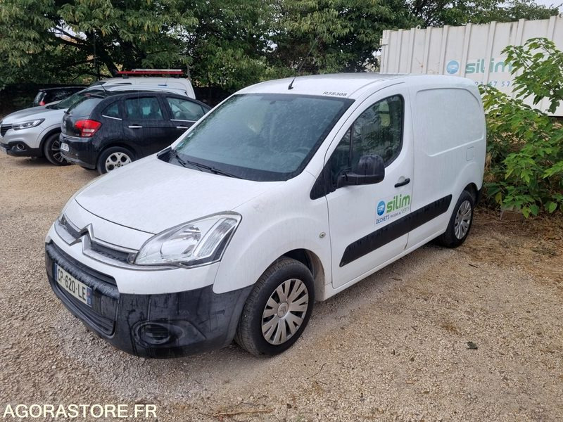 CITROEN BERLINGO DE 2013 - 280 000 KM (R3S308) - Xe van nhỏ gọn: hình 1 CITROEN BERLINGO DE 2013 - 280 000 KM (R3S308) - Xe van nhỏ gọn: hình 1