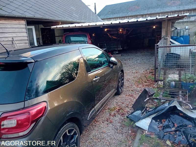 CITROEN DS3 - Xe hơi: hình 3 CITROEN DS3 - Xe hơi: hình 3