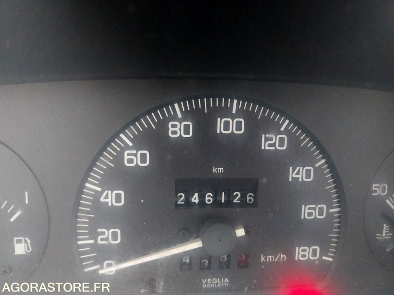 CITROEN JUMPER 9 PLACES - 1995 / 246126 KM - Xe bus mini, Xe van chở khách: hình 4 CITROEN JUMPER 9 PLACES - 1995 / 246126 KM - Xe bus mini, Xe van chở khách: hình 4
