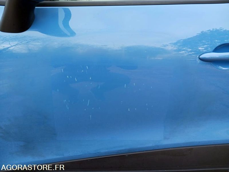 CLIO IV 5 Portes 1.5 dCi FAP Energy eco2 S&S 90 cv - Xe hơi: hình 3 CLIO IV 5 Portes 1.5 dCi FAP Energy eco2 S&S 90 cv - Xe hơi: hình 3