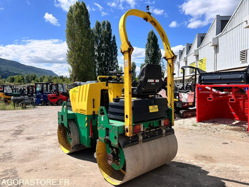 COMPACTEUR AMMANN AV26-2 ROULEAU TANDEM VIBRANT ARTICULÉ - ANNÉE 2008 - 1765 H - Máy lăn: hình 5 COMPACTEUR AMMANN AV26-2 ROULEAU TANDEM VIBRANT ARTICULÉ - ANNÉE 2008 - 1765 H - Máy lăn: hình 5