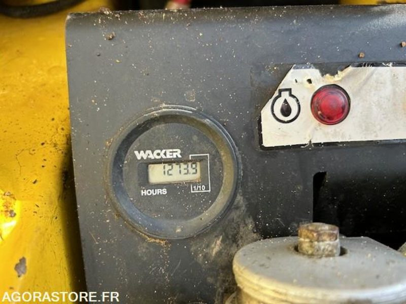 COMPACTEUR DE TRANCHEE WACKER RT - 1274 HEURES - Máy lăn: hình 2 COMPACTEUR DE TRANCHEE WACKER RT - 1274 HEURES - Máy lăn: hình 2