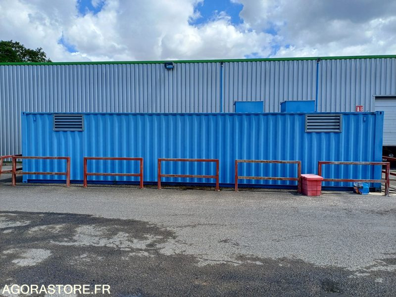 CONTAINER AVEC CUVE DE 40 000L & SYSTEME DE DISTRIBUTION CARBURANT - 2015 - Dụng cụ/ Thiết bị: hình 1 CONTAINER AVEC CUVE DE 40 000L & SYSTEME DE DISTRIBUTION CARBURANT - 2015 - Dụng cụ/ Thiết bị: hình 1
