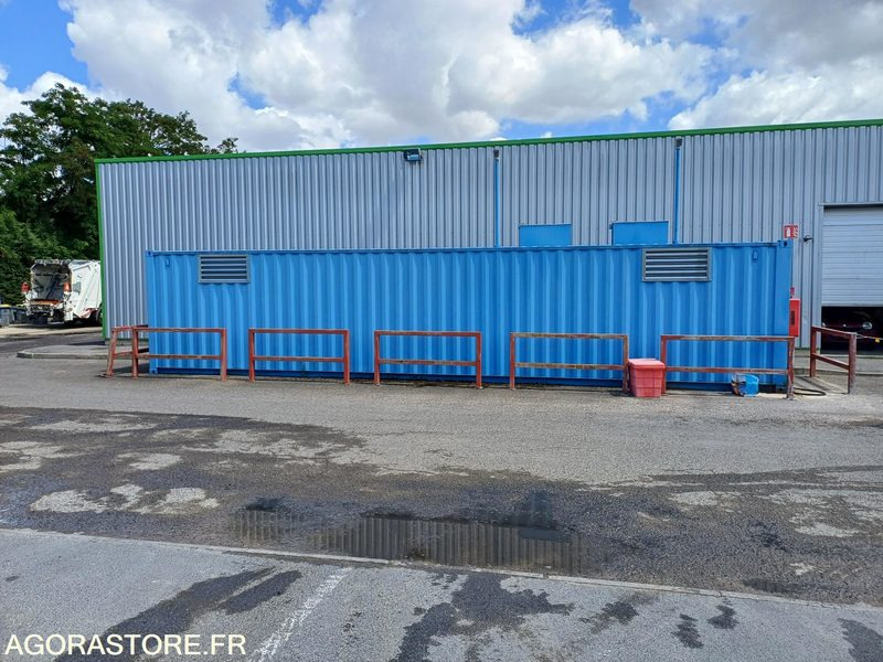 CONTAINER AVEC CUVE DE 40 000L & SYSTEME DE DISTRIBUTION CARBURANT - 2015 - Dụng cụ/ Thiết bị: hình 5 CONTAINER AVEC CUVE DE 40 000L & SYSTEME DE DISTRIBUTION CARBURANT - 2015 - Dụng cụ/ Thiết bị: hình 5