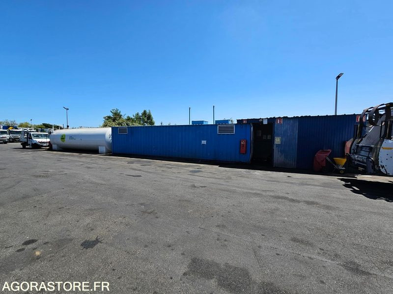 CONTAINER AVEC CUVE DE 40 000L & SYSTEME DE DISTRIBUTION CARBURANT - 2017 - Dụng cụ/ Thiết bị: hình 2 CONTAINER AVEC CUVE DE 40 000L & SYSTEME DE DISTRIBUTION CARBURANT - 2017 - Dụng cụ/ Thiết bị: hình 2