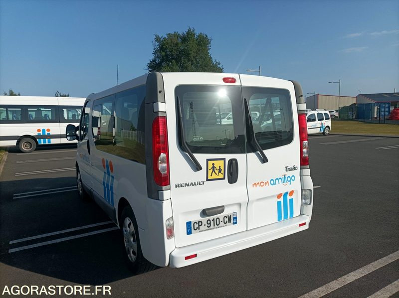 CP-910-CW - Roulant - RENAULT TRAFIC - VP - 9 Places - 308 000 Kms - Xe bus mini, Xe van chở khách: hình 4 CP-910-CW - Roulant - RENAULT TRAFIC - VP - 9 Places - 308 000 Kms - Xe bus mini, Xe van chở khách: hình 4